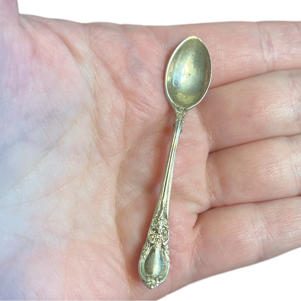 Lunt Sterling American Victorian Brooch